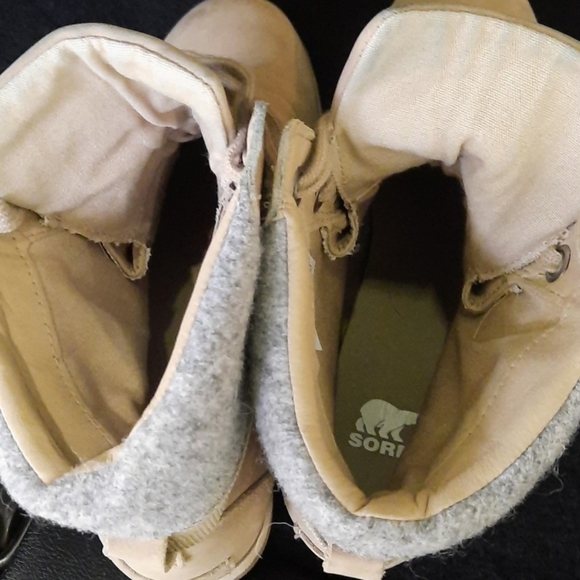 Womens Sorel boots - Picture 6 of 9